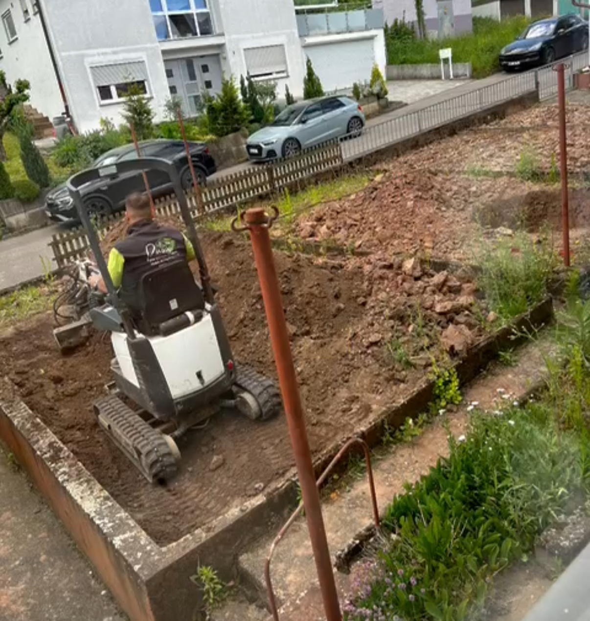 Baggerarbeiten abtragen von Erde